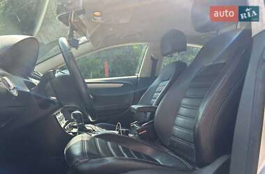 Купе Volkswagen CC / Passat CC 2012 в 