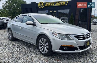 Купе Volkswagen CC / Passat CC 2009 в Коломые