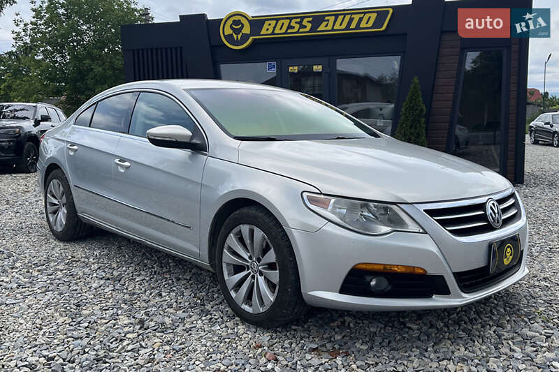 Купе Volkswagen CC / Passat CC 2009 в 
