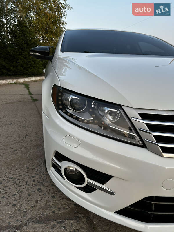 Купе Volkswagen CC / Passat CC 2015 в Южноукраинске