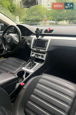 Купе Volkswagen CC / Passat CC 2012 в 