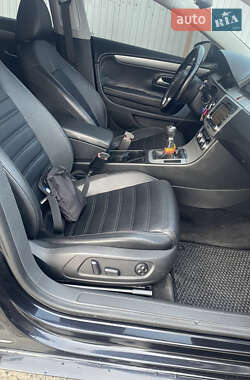 Купе Volkswagen CC / Passat CC 2010 в 