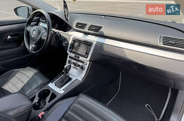 Купе Volkswagen CC / Passat CC 2013 в 