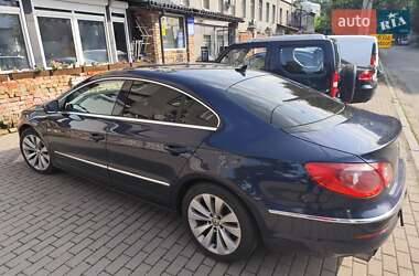 Купе Volkswagen CC / Passat CC 2011 в 