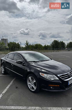Купе Volkswagen CC / Passat CC 2010 в Києві