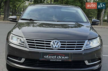 Купе Volkswagen CC / Passat CC 2016 в 