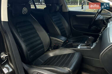 Купе Volkswagen CC / Passat CC 2016 в 