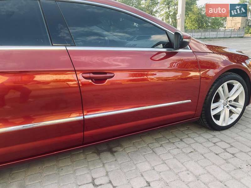 Купе Volkswagen CC / Passat CC 2013 в Дніпрі