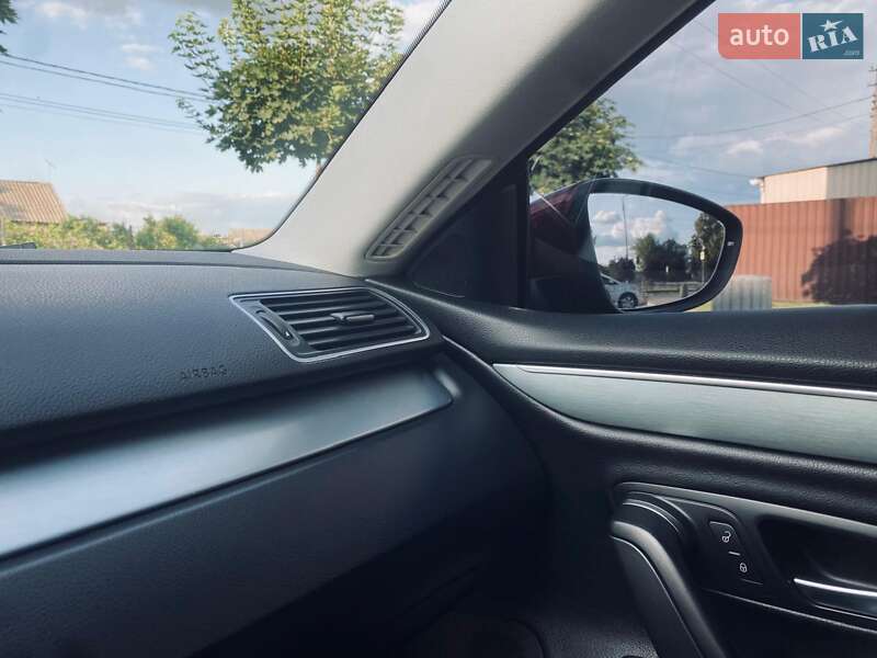 Купе Volkswagen CC / Passat CC 2013 в Дніпрі