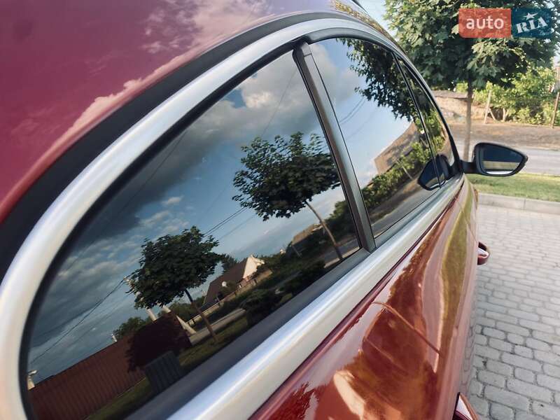 Купе Volkswagen CC / Passat CC 2013 в Дніпрі