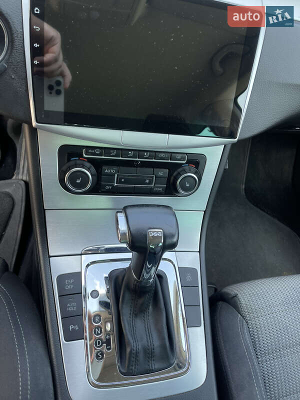 Купе Volkswagen CC / Passat CC 2010 в Хмельницком