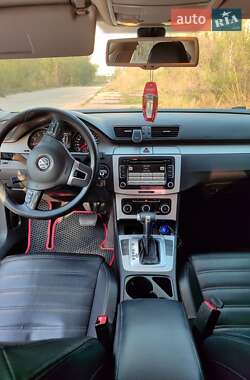 Купе Volkswagen CC / Passat CC 2010 в 