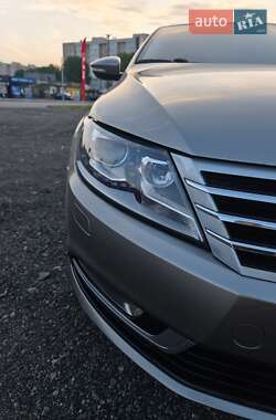 Купе Volkswagen CC / Passat CC 2013 в 