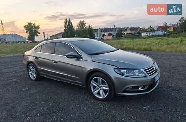 Купе Volkswagen CC / Passat CC 2013 в 
