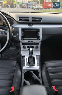 Купе Volkswagen CC / Passat CC 2013 в 