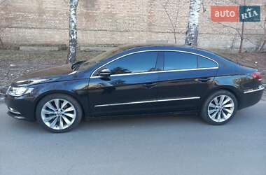 Купе Volkswagen CC / Passat CC 2014 в 