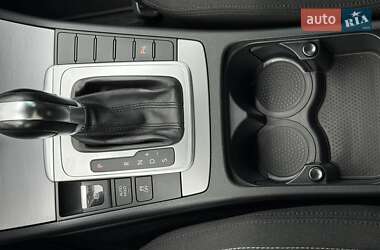 Купе Volkswagen CC / Passat CC 2012 в 