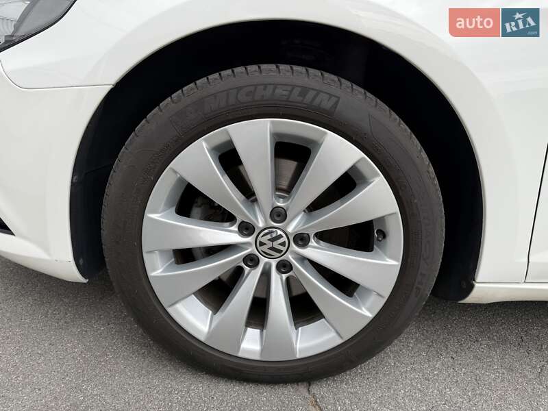 Купе Volkswagen CC / Passat CC 2012 в Днепре