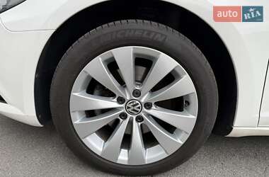 Купе Volkswagen CC / Passat CC 2012 в 