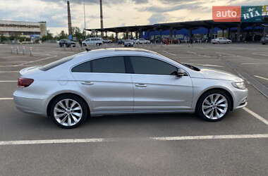 Купе Volkswagen CC / Passat CC 2013 в 