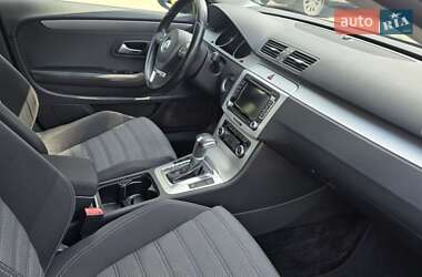 Купе Volkswagen CC / Passat CC 2010 в 