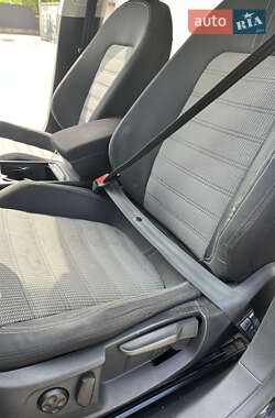 Купе Volkswagen CC / Passat CC 2010 в 