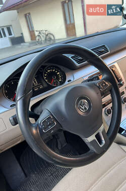 Купе Volkswagen CC / Passat CC 2013 в Перечине