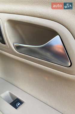 Купе Volkswagen CC / Passat CC 2013 в 