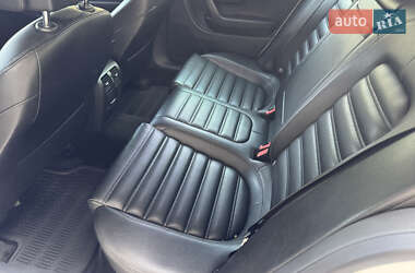 Купе Volkswagen CC / Passat CC 2013 в 