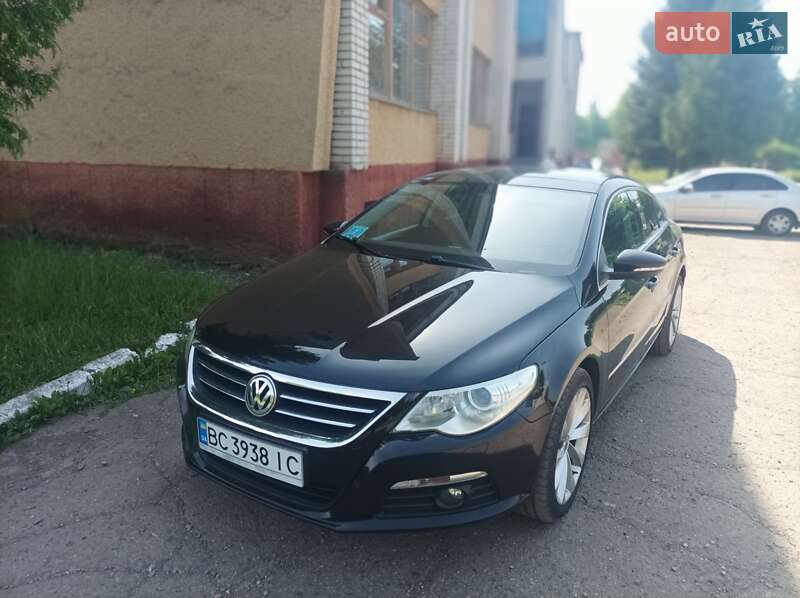 Купе Volkswagen CC / Passat CC 2008 в Дрогобичі