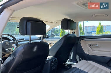 Купе Volkswagen CC / Passat CC 2012 в 