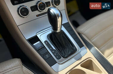 Купе Volkswagen CC / Passat CC 2012 в 