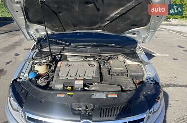 Купе Volkswagen CC / Passat CC 2014 в 