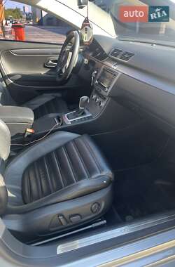 Купе Volkswagen CC / Passat CC 2014 в 
