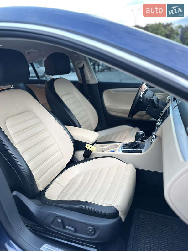 Купе Volkswagen CC / Passat CC 2012 в Харкові