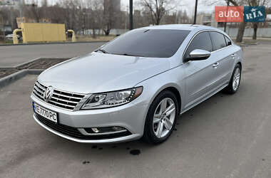 Купе Volkswagen CC / Passat CC 2016 в Днепре