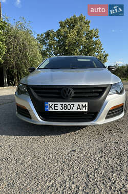 Купе Volkswagen CC / Passat CC 2010 в 