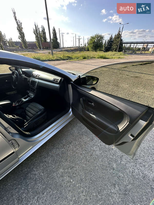 Купе Volkswagen CC / Passat CC 2010 в Кривом Роге фото 35 Купе Volkswagen CC / Passat CC 2010 в Кривом Роге