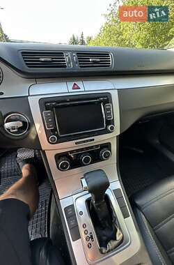 Купе Volkswagen CC / Passat CC 2010 в 