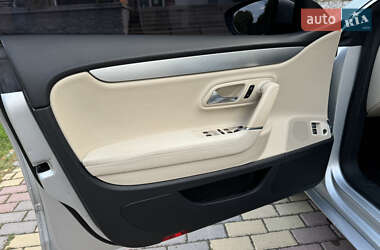 Купе Volkswagen CC / Passat CC 2012 в 