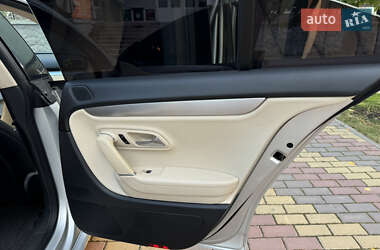 Купе Volkswagen CC / Passat CC 2012 в 