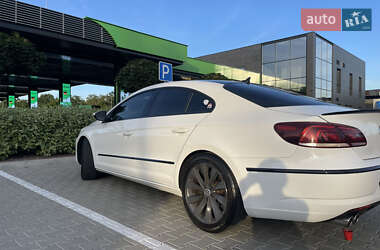 Купе Volkswagen CC / Passat CC 2014 в 