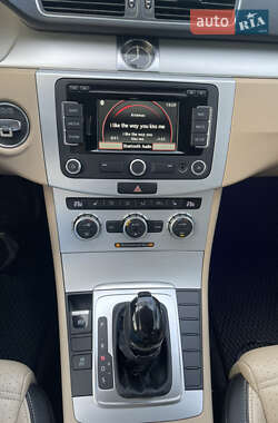 Купе Volkswagen CC / Passat CC 2014 в 