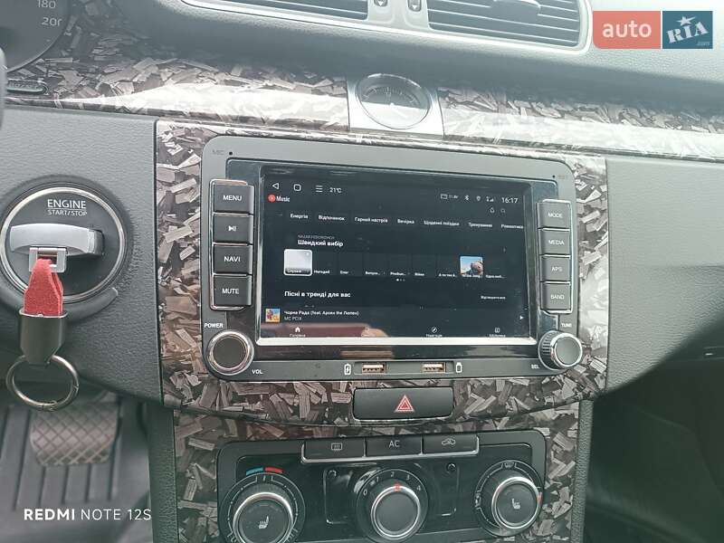 Купе Volkswagen CC / Passat CC 2011 в Львове