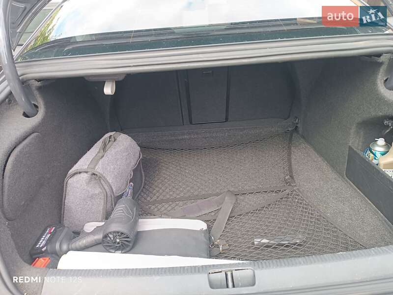 Купе Volkswagen CC / Passat CC 2011 в Львове