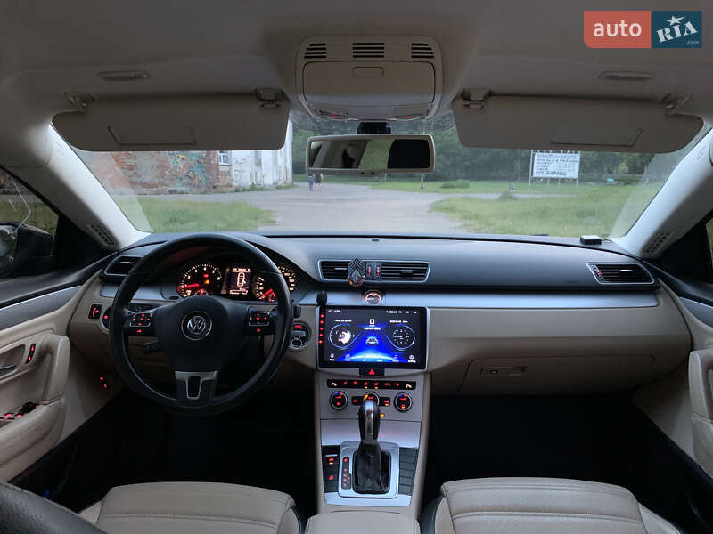 Купе Volkswagen CC / Passat CC 2012 в Сумах
