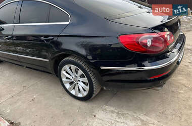 Купе Volkswagen CC / Passat CC 2009 в 