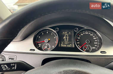 Купе Volkswagen CC / Passat CC 2009 в 