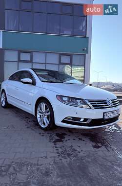 Купе Volkswagen CC / Passat CC 2013 в 