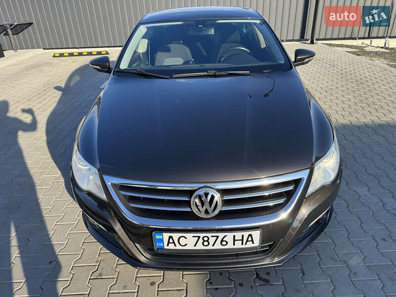 Купе Volkswagen CC / Passat CC 2009 в Луцке